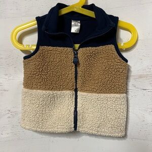 Carter's 18m Sherpa Vest